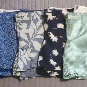 Five pairs of Old Navy and GAP shorts -  Size 0
